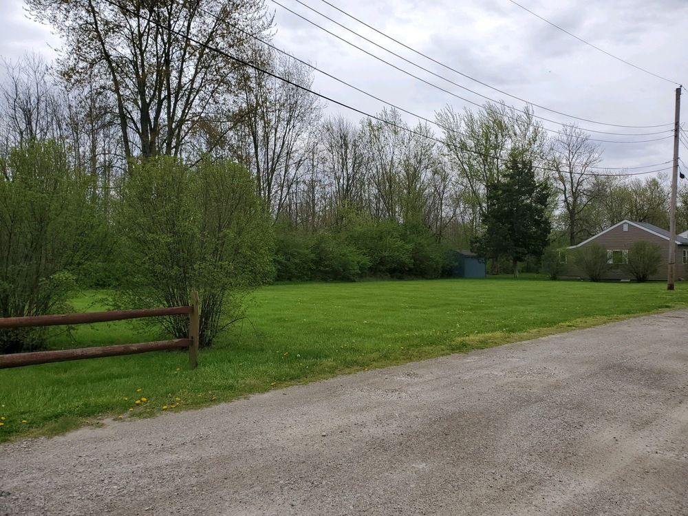 106, 108 & 112 Wayne Ave, & 228-230 E 1st St, London, OH 43140